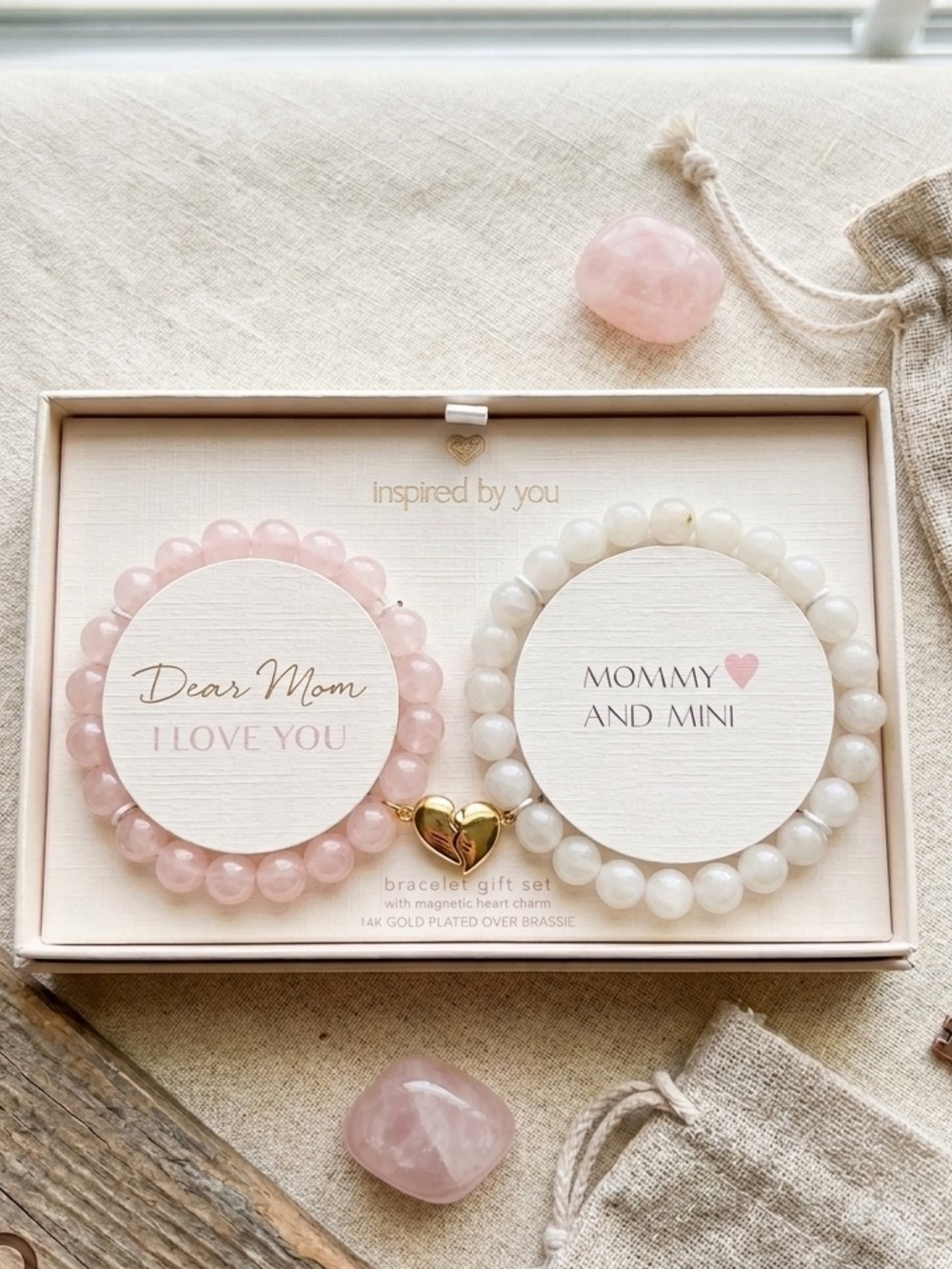 Mommy and Mini" heart magnetic bracelet set NIB